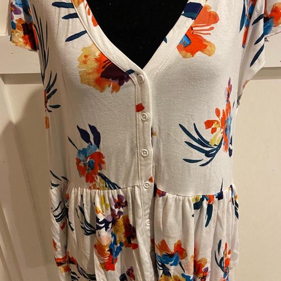🍁Torrid babydoll button down top - Picture 3 of 5